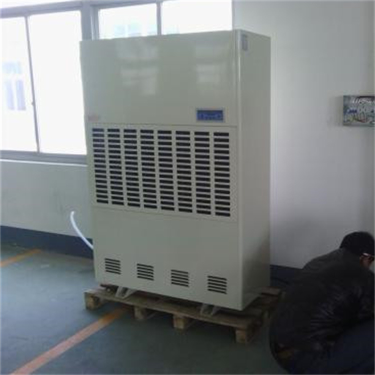 筠連縣雨天怎么防潮？可以使用除濕器